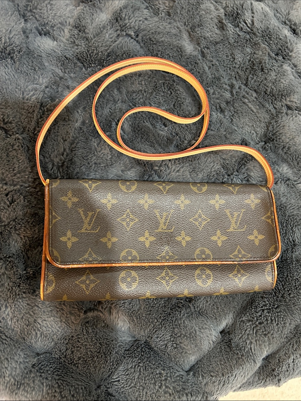 Louis Vuitton Monogram Canvas Crossbody Twin Pouchette GM